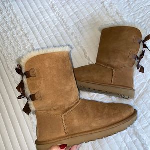 UGG Bailey Bow II